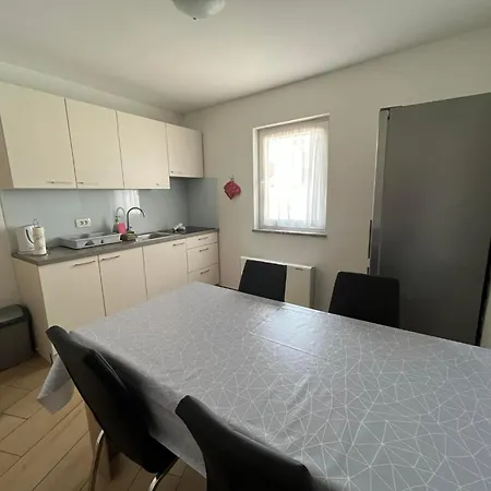 Ivanka Apartma Koper