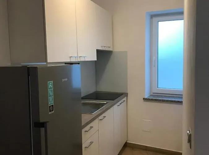 アパート Ivanka コペル